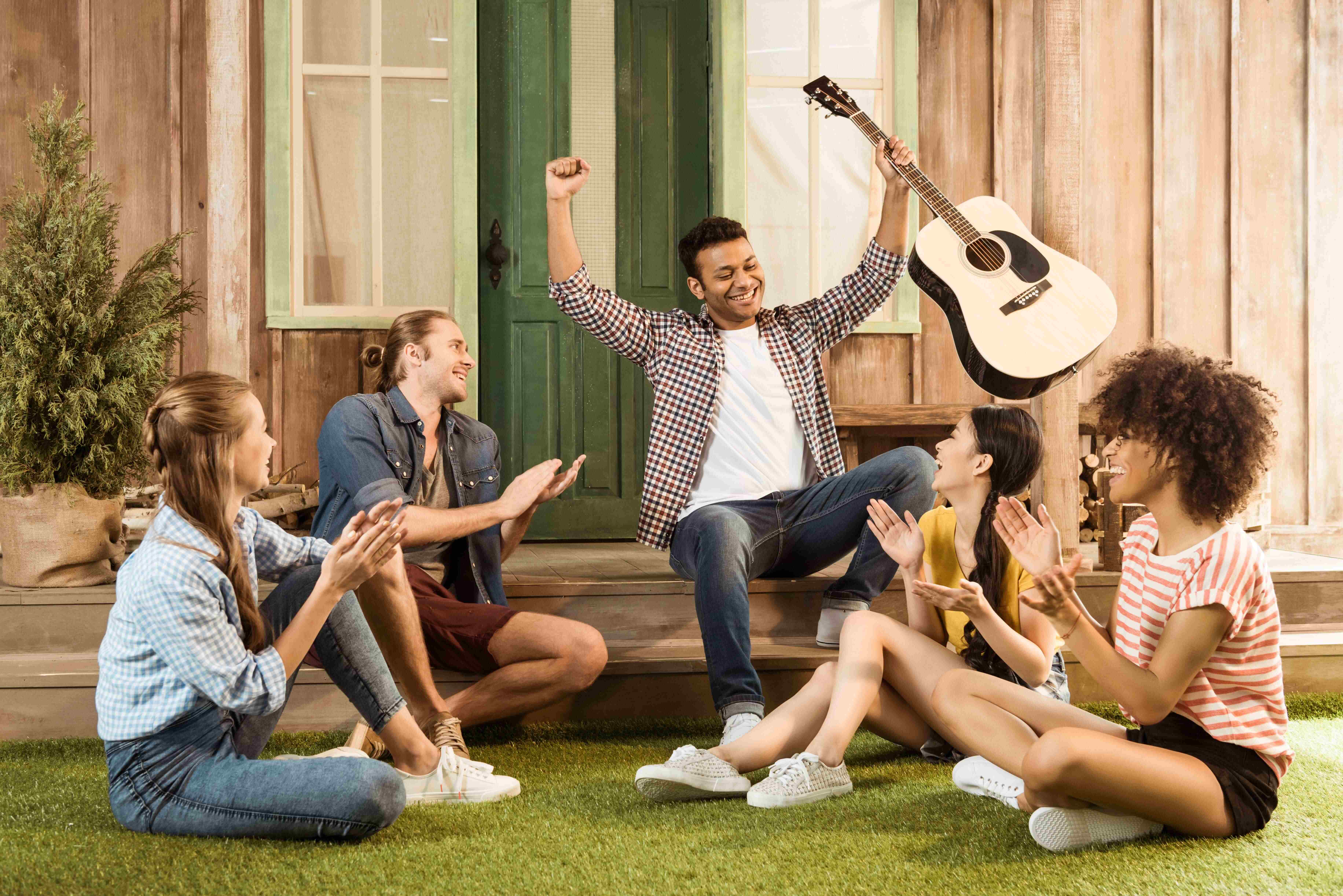 How the Economic Relief Bill Supports the Arts and Entertainment Industry
                  